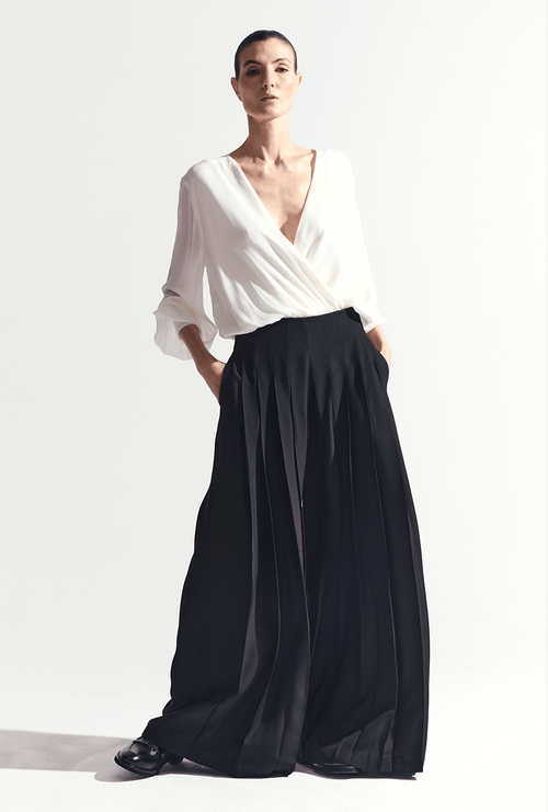 Calça Chiloe Crepe Patou preto