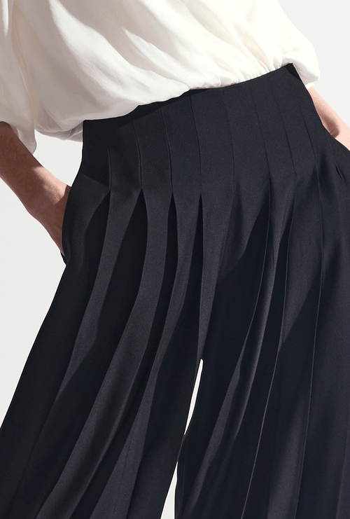 Calça Chiloe Crepe Patou preto