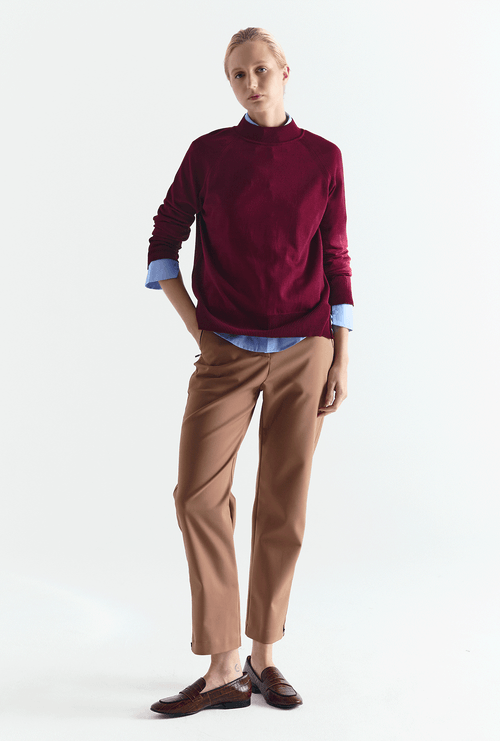 Blusa em Tricot Matera Gola Alta Bordeaux