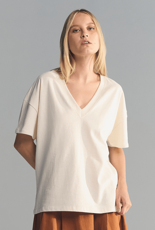 Blusa Lifou Gola V Cru