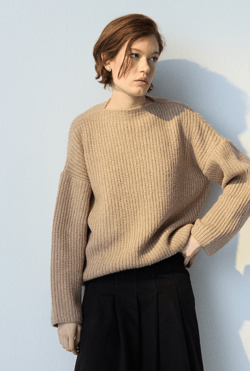 Blusa Malta Canelada Em Tricot Bege