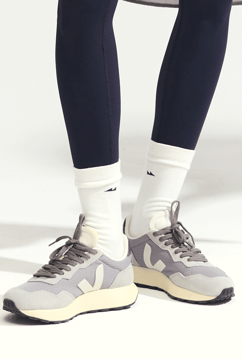 Par de Meias Cano Médio Off White