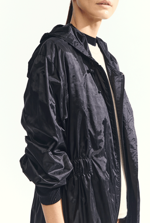 Trench Longo Impermeável Luisiadas Preto