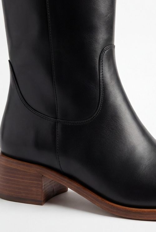 Bota Murano em Couro Preto