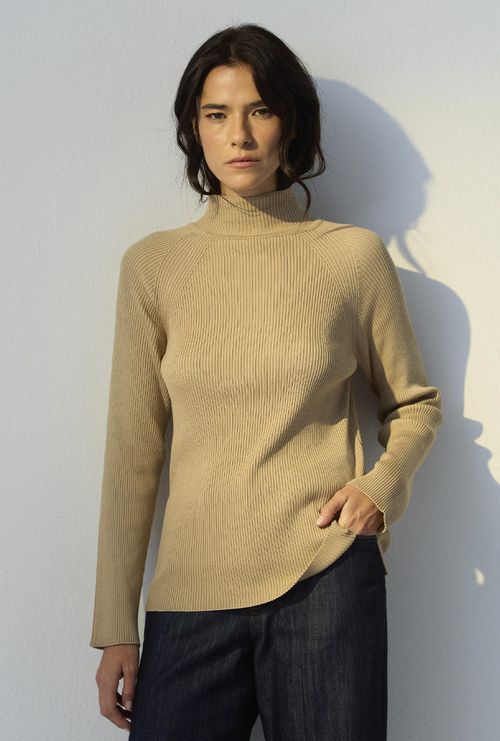 Blusa Marshall Canelada Gola Alta em Tricot Bege Corda