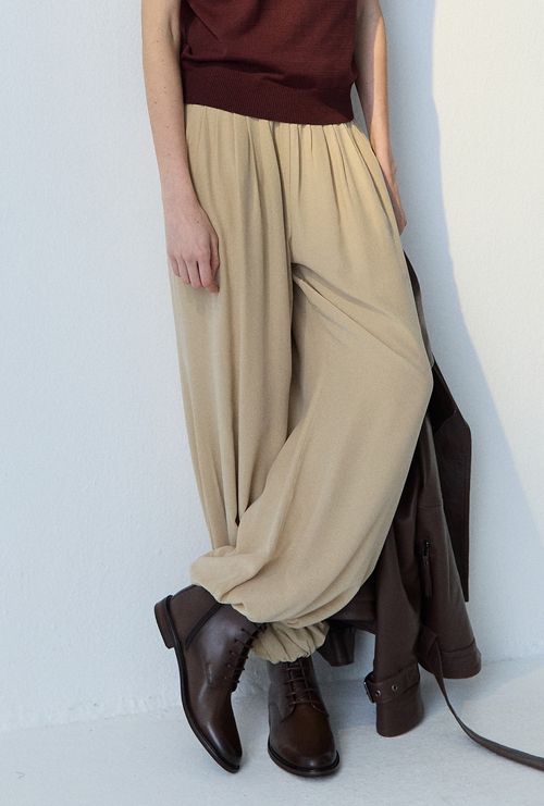 Calça Hawick em Seda Areia