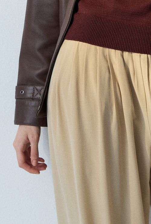 Calça Hawick em Seda Areia